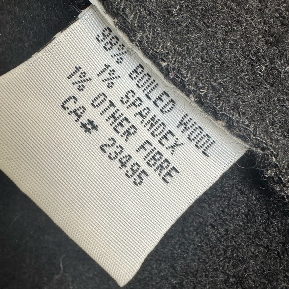 Icelandic Design Wool Embroidered Vest - Picture 6 of 6